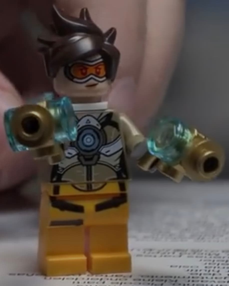 Tracer (Golden Guns Version)